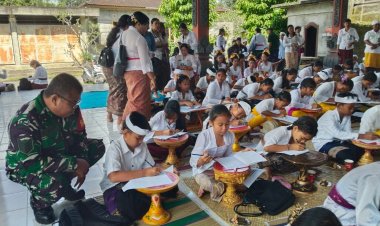 Serka Wayan Sukadana Hadiri Bulan Bahasa Bali VIII di Balai Adat Desa Getakan